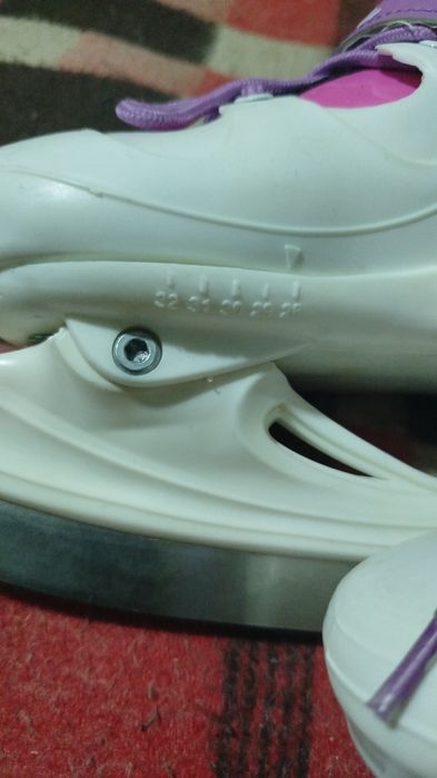 Коньки для девочки Barbie р28-32