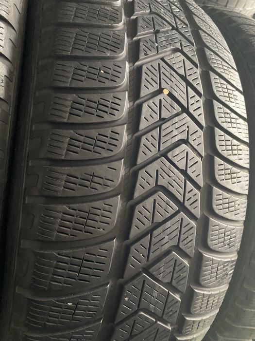 Шины 235/50/19 комплект бу пирелли