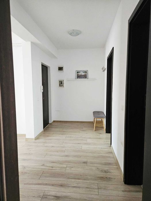 Inchiriez apartament in zona Arex - 2 dormitoare, living cu bucatarie, mobilat, recent renovat. - View 3