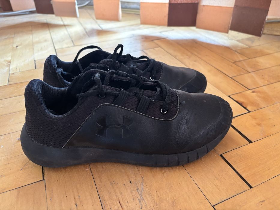 Детски маратонки, Nike и Under Armour, 38,