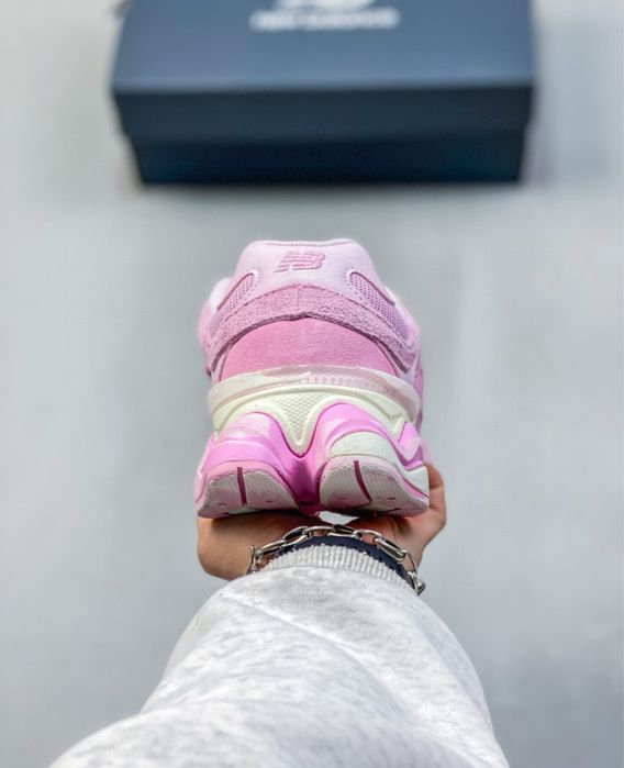New Balance 9060 - Pink Overdye