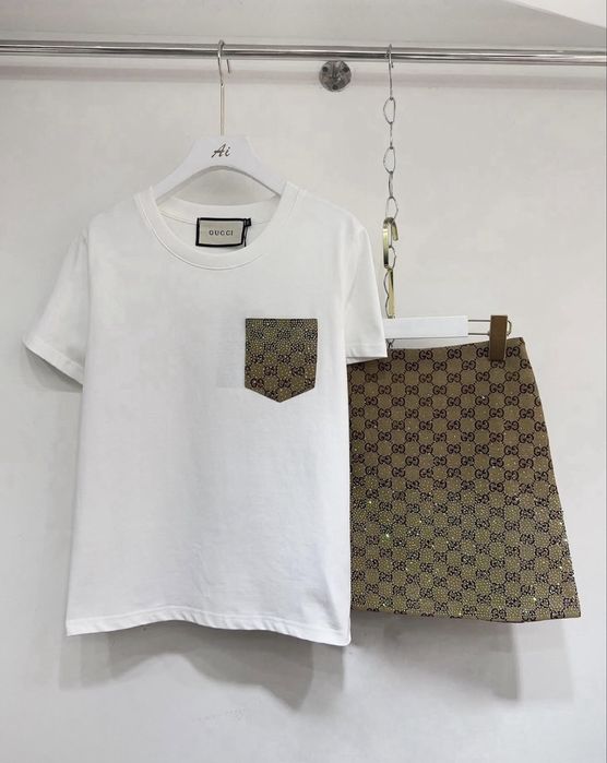 Дамски сет  с камъчета