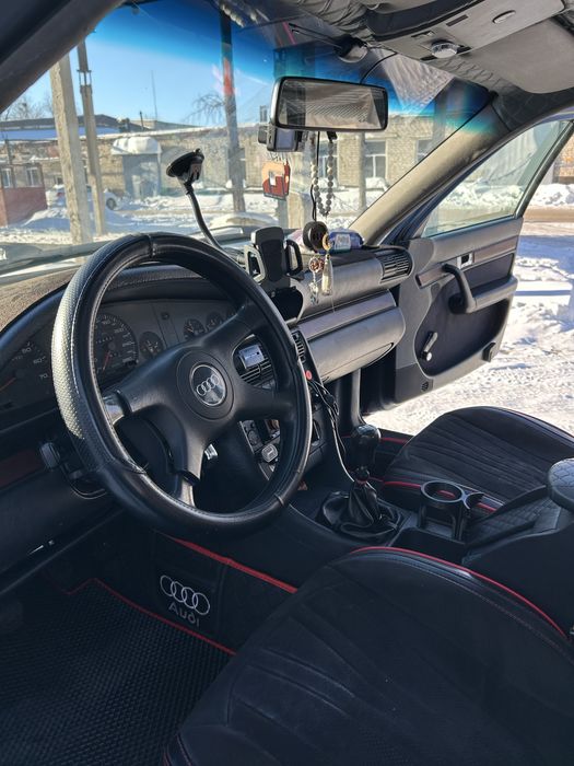 Ауди 100 с 4 кузове