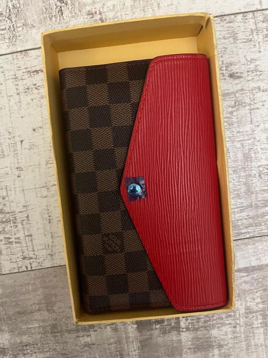 Продам партмоне новый