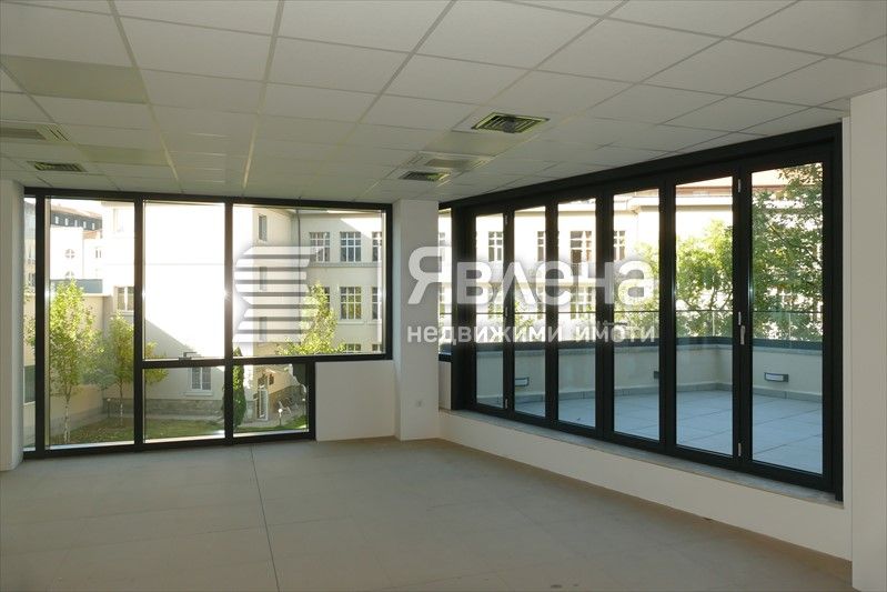 Дава се под наем Офис в София, Център - 376 кв.м за 7125 € - Снимка #5