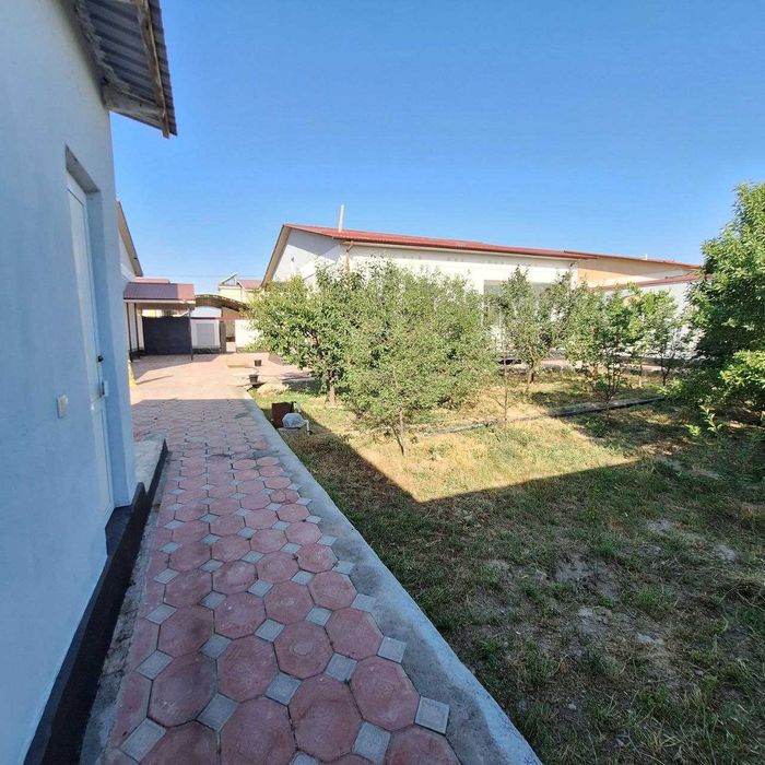 NAVOIY Varq 2 Zulfiyaxonim KOTEJ sotiladi