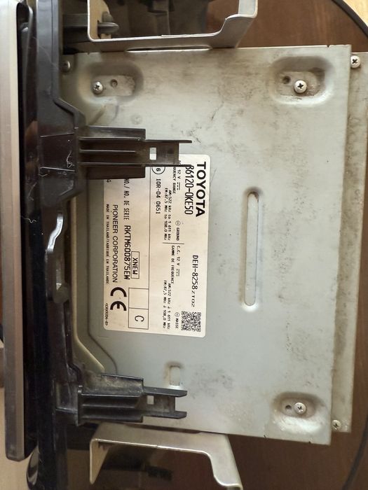 Продам магнитолу от хайлюкса