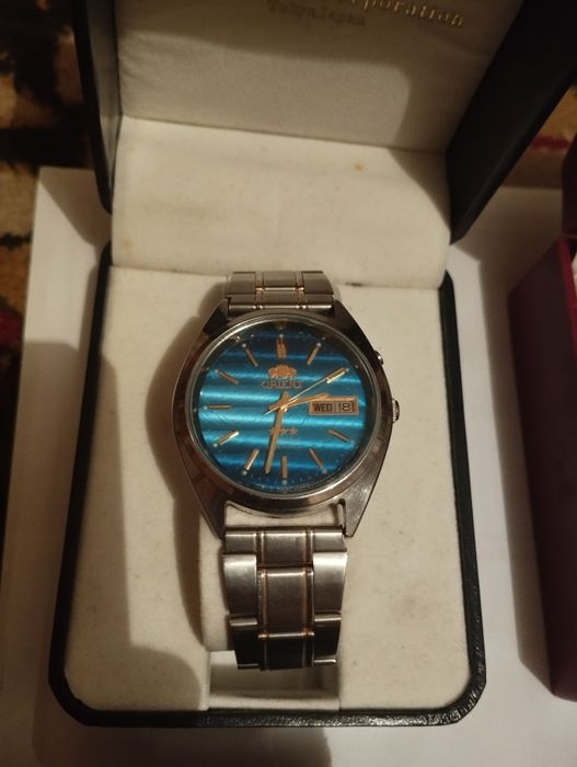 Часы наручные разные