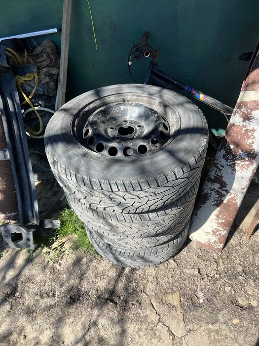 Железни джанти 15 цола, 5*114,3 със зимни гуми
