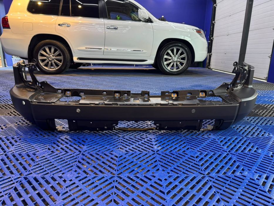 Задний бампер Toyota Prado 250