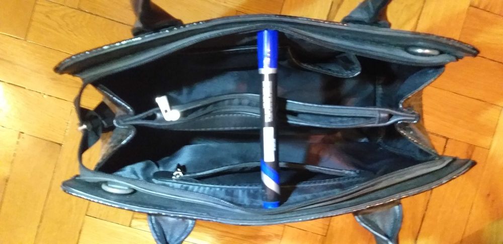 Черная сумка под крокодила