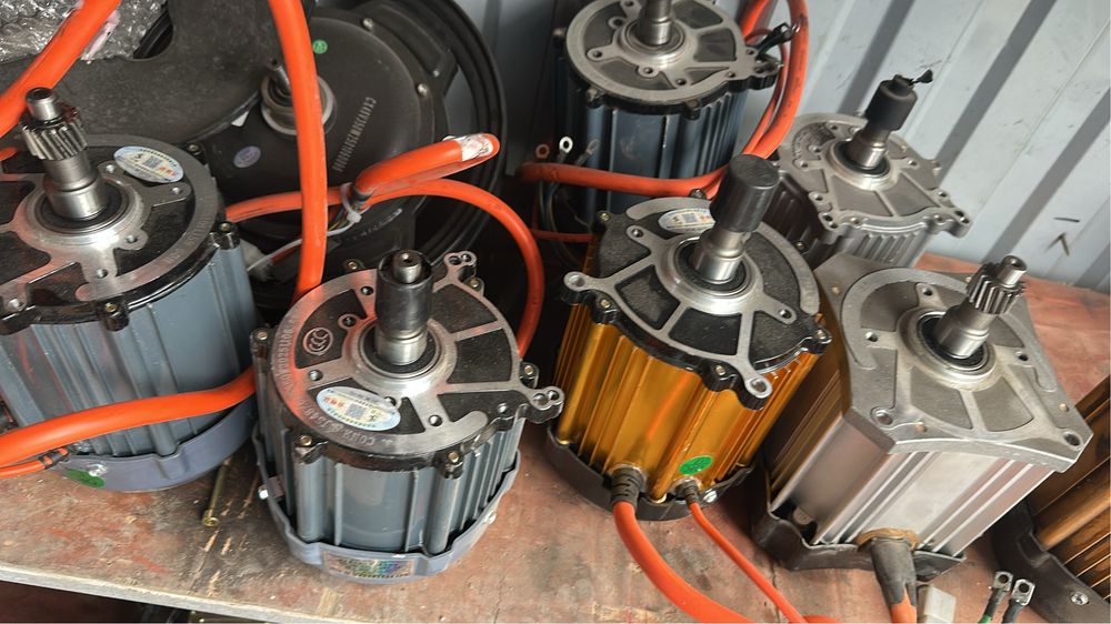 Электродвиготель на электро мотоцикл.