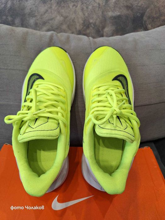 Маратонки Nike в перфектно състояние