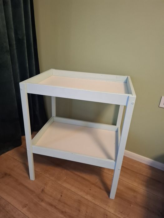 Masa de infasat Ikea + Saltea de infasat