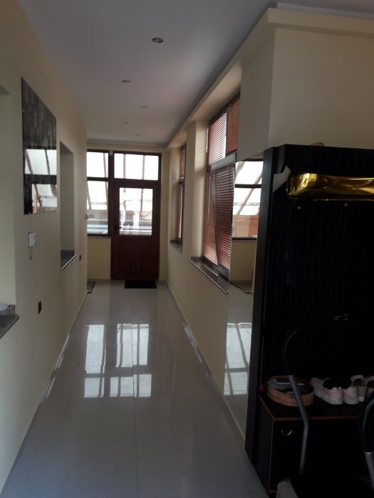 Продава се Къща в Русе, Централен южен район - 600 кв.м за 850 €/кв.м - Снимка #9