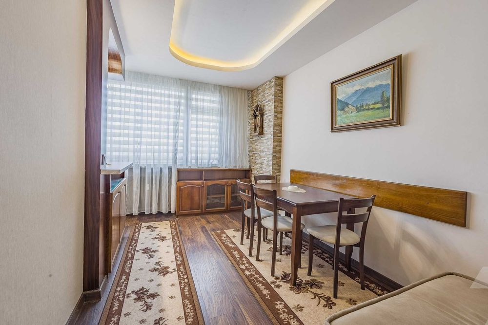 Дава се под наем Тристаен апартамент в София, Медицинска академия - 82 кв.м за 897.6 € - Снимка #2