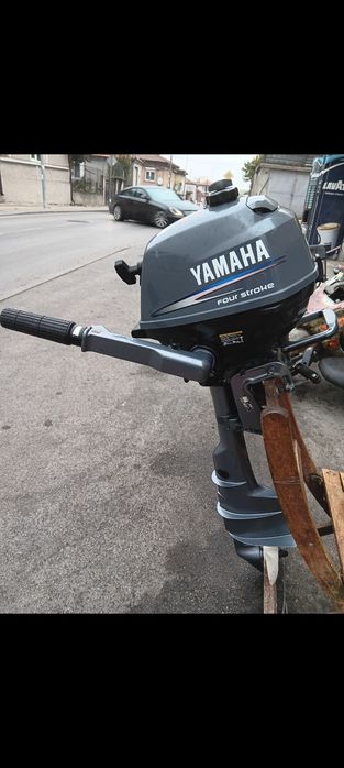 YAMAHA four stroke 2,5k.c