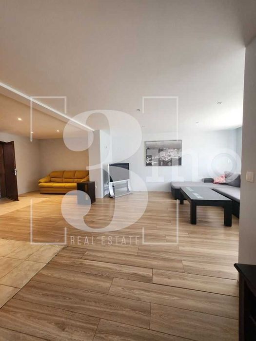 3mo“ продава два етажа от къща в живописното село Владая