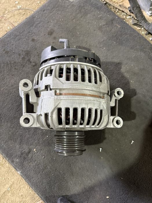 Audi A4 B8 1.8tfsi Динамо