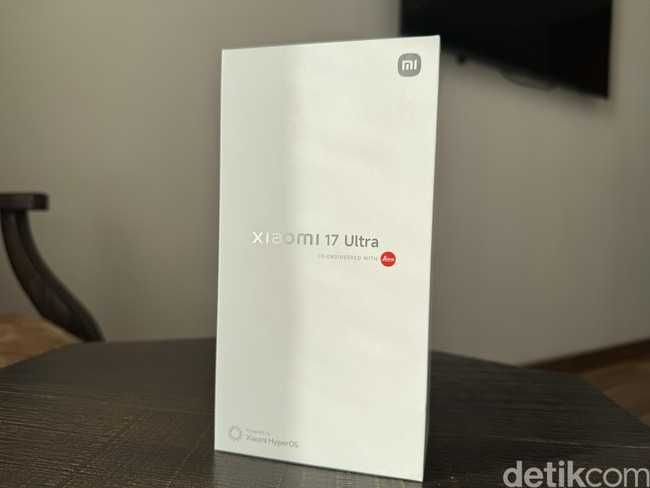 !НОВИ! НЕРАЗОПАКОВАНИ! Xiaomi 17 Ultra 5G 16/512GB, Green, White, Black с 24 месеца ПЪЛНА гаранция! Отключени