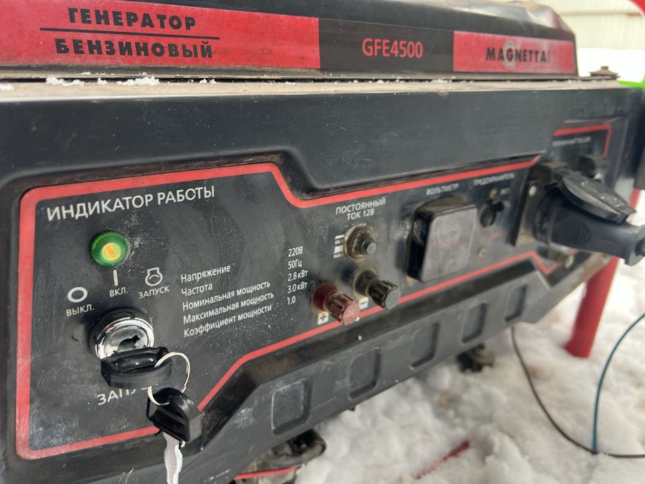 Продам генератор 2.8 квт бензиновый