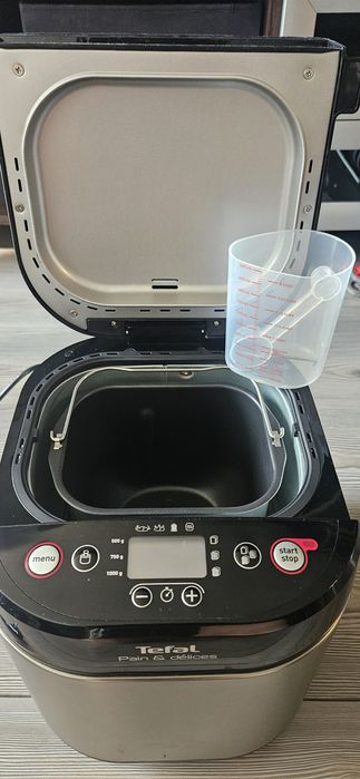 Хлебопекарна TEFAL
