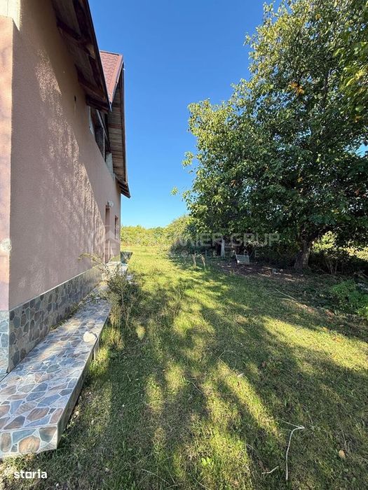 Casă 5 camere, Hadambu, 181mp