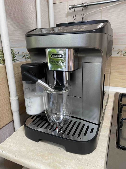 Kофемашина DeLonghi ECAM290.81.TB Magnifica Evo Качество! | Скидки!!