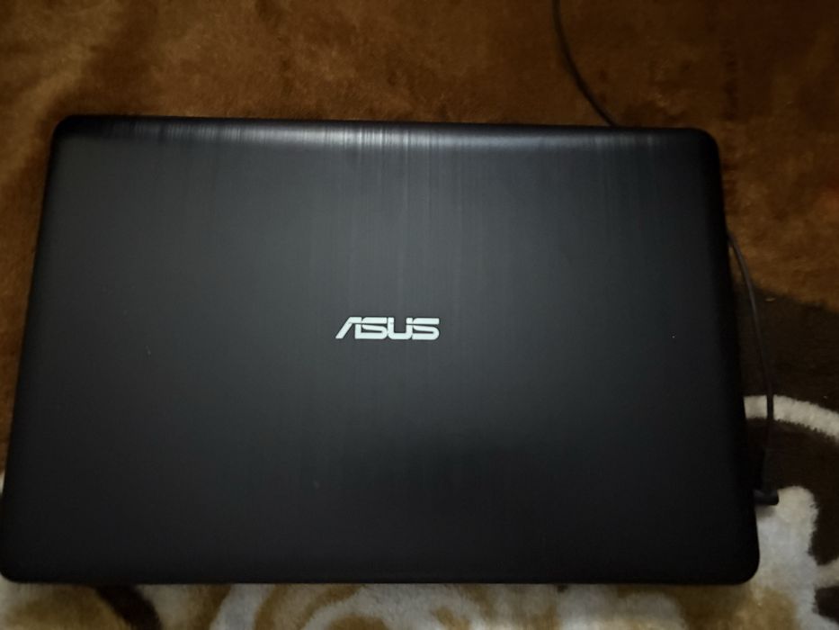 Vand/Schimb Laptop+trotineta xiaomi!