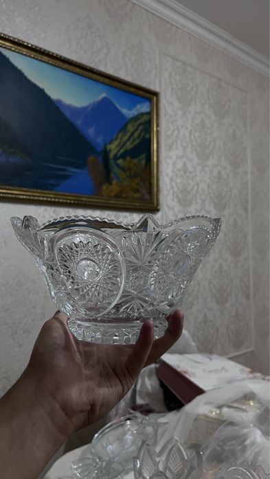 Посуды, вазы, конфетницы