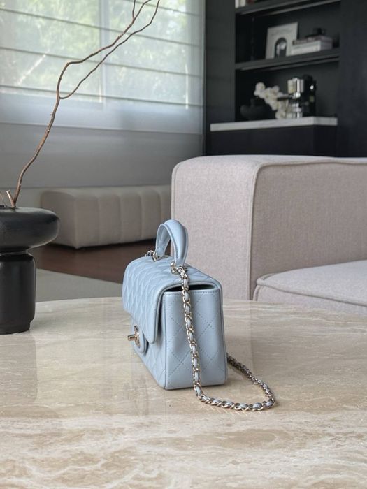 Geanta Chanel CF20