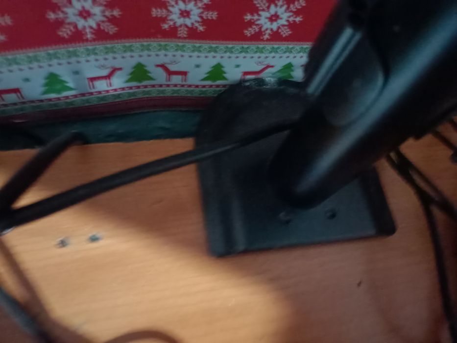 Vând braț monitor nou fără cutie originala