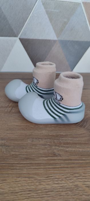 Big toes chameleon - бебешки обувки - чорапче