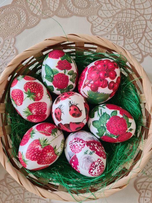 Яйца декупаж за Великден