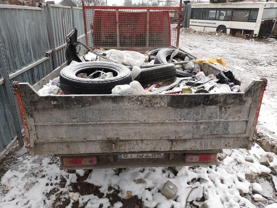 Dezmembrari Nissan CABSTAR E (1998-2006) 105.35, 110.35 Motorina
