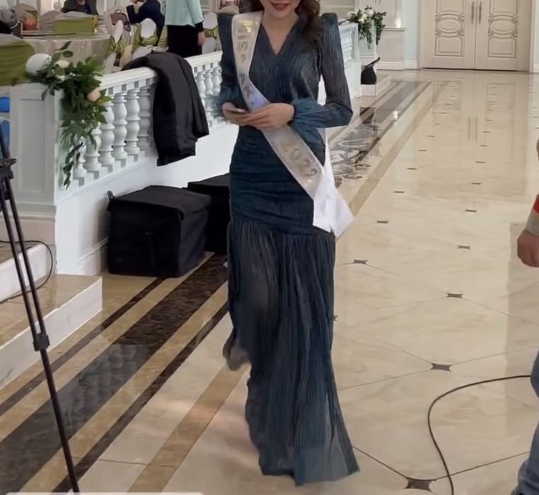 Той/выпускнойға көйлектер