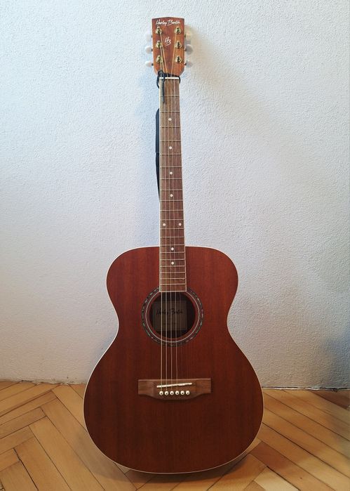 Chitara acustica Harley Benton - set complet