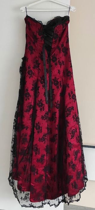 Дълга официална рокля