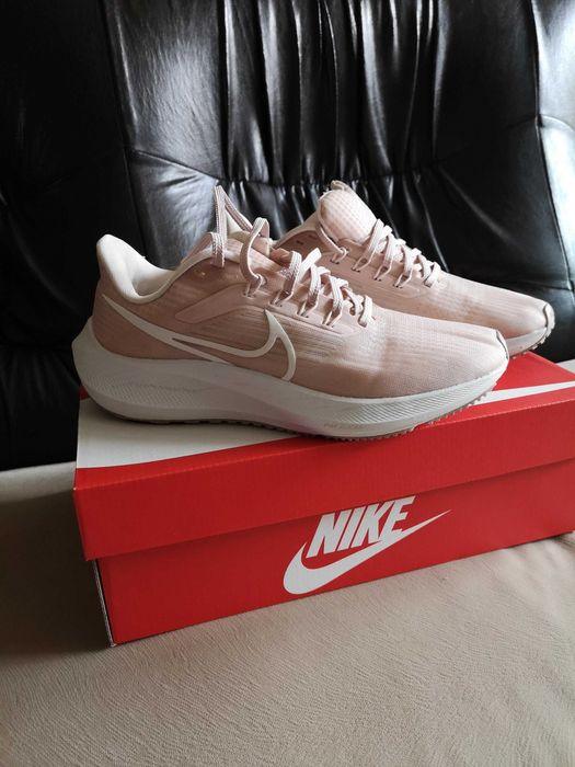 Маратонки Nike Pegasus 39