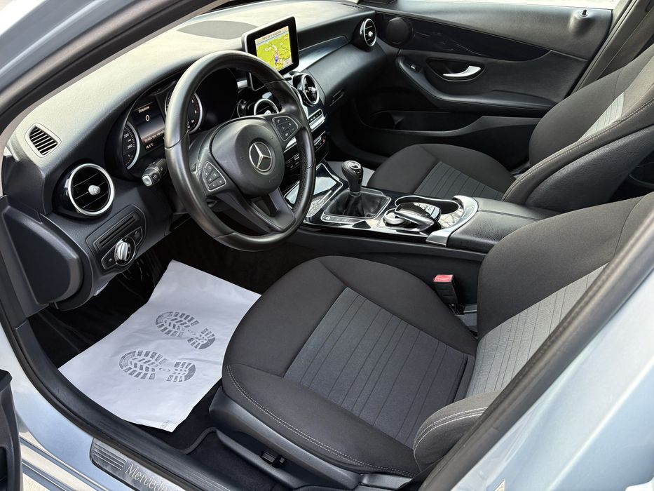 Mercedes C200 Cdi (Euro6)Bi Xenon,Camera,Leduri