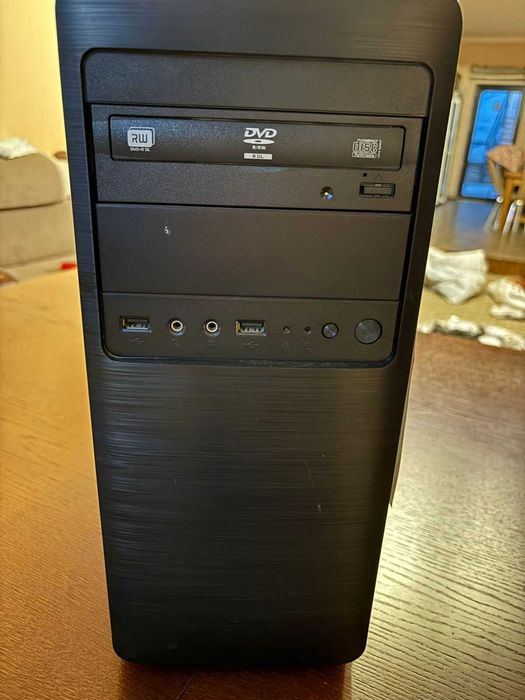 Быстрый системный блок i3-7100 / 8GB / SSD — Идеален для работы