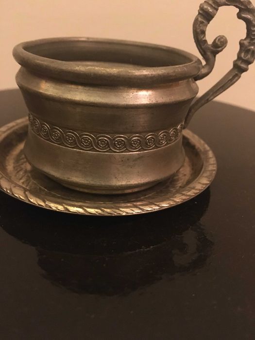 Set cesca si farfurioara metalice w germania marcata bibelou bibelouri