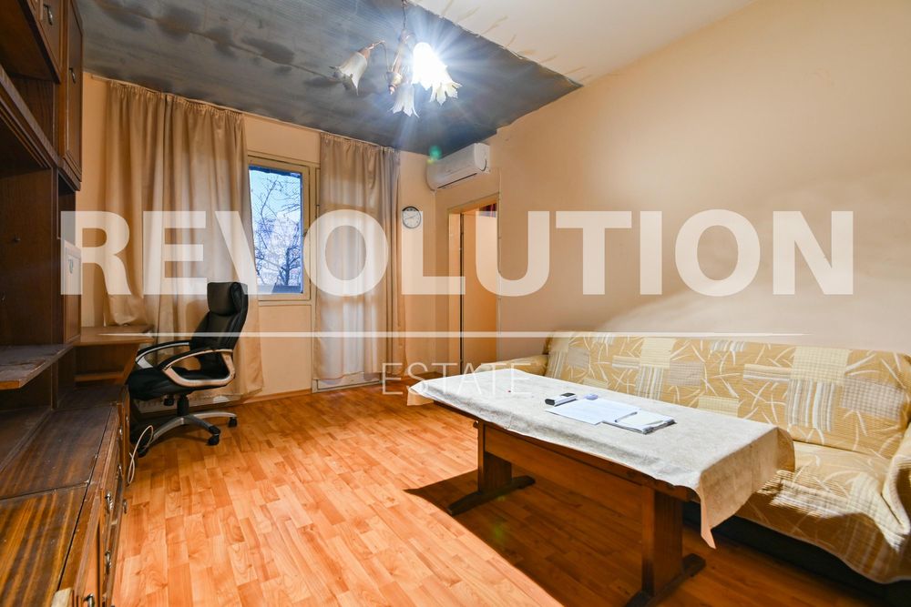 Дава се под наем Двустаен апартамент в София, Люлин 1 - 60 кв.м за 375 € - Снимка #3