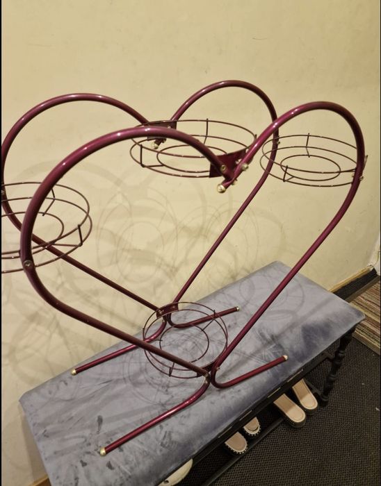 Подставка под цветы