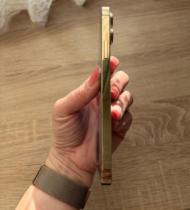 Vand Iphone 13 pro max 256 Gb Gold