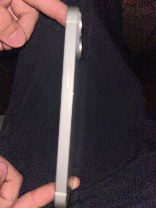 Продам iphone 13 128гб