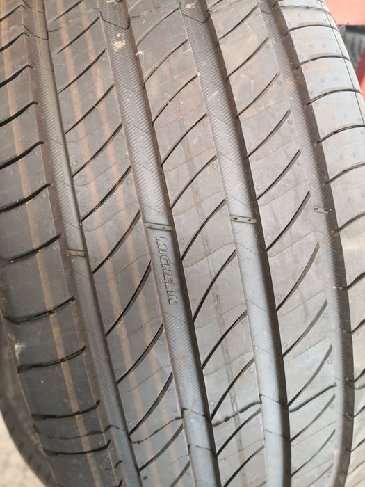 205 45 17 цола гуми нови Michelin 4 броя