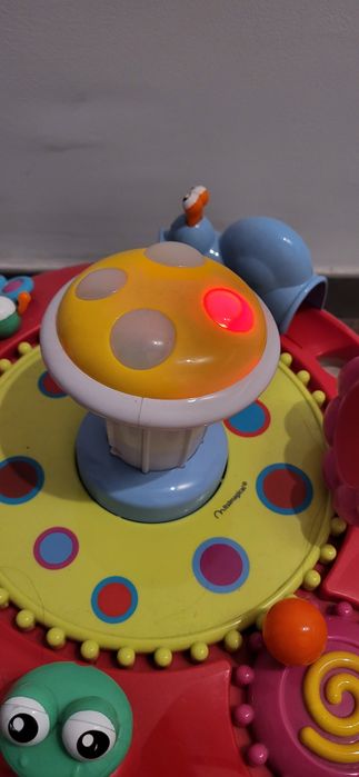 Masa activitati bebelusi