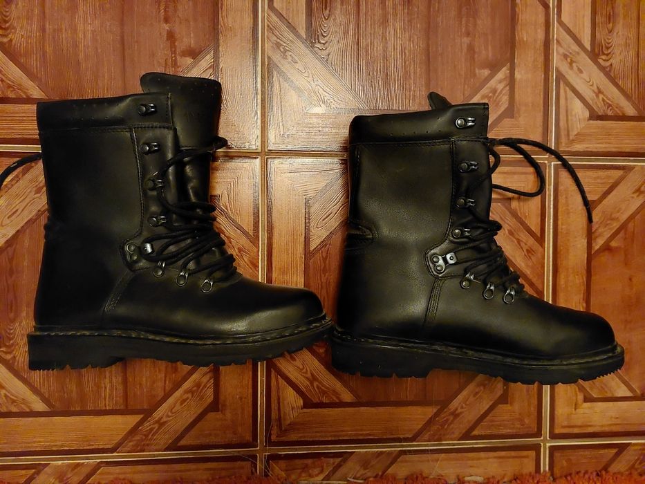 Bocanci militari armata piele naturala marimea 36