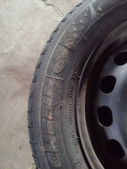 продам шин на Ауди 100